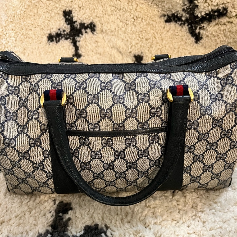 AUTHENTIC VINTAGE GUCCI Boston “doctor” Bag — 1980s, serial number 111-02-072